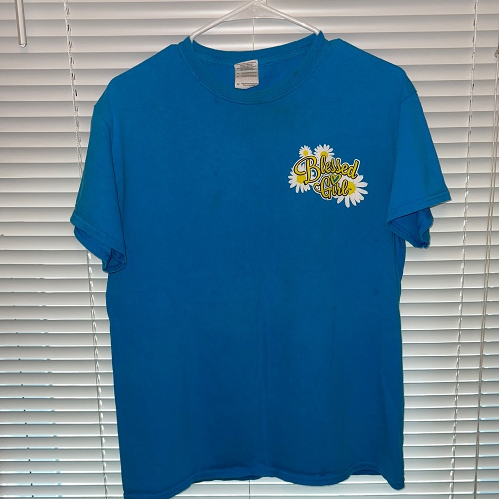 Gildan shirt🛍